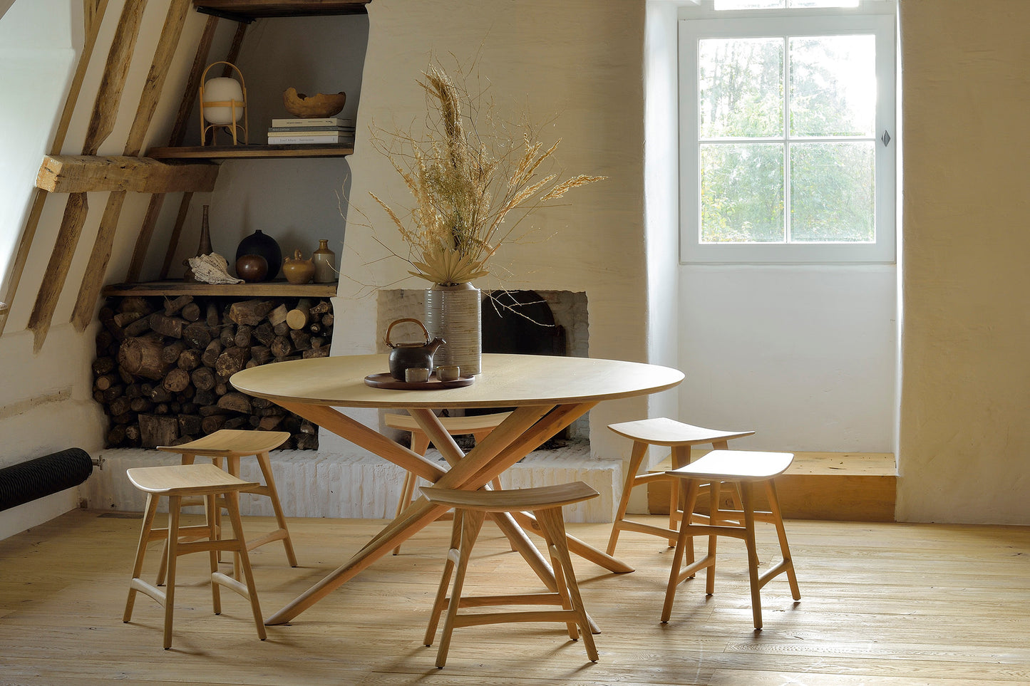 Mikado Oak Dining Table