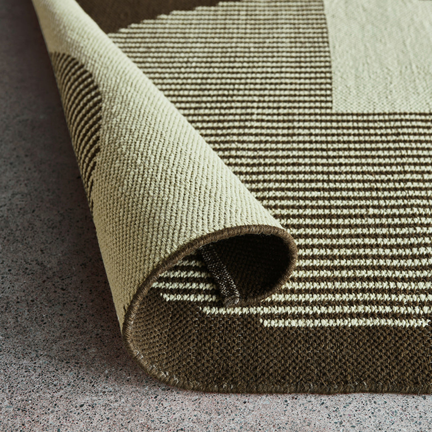 Construct Reversible Indoor-Outdoor
