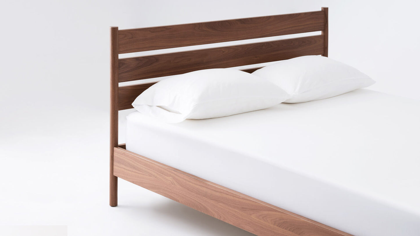 Monarch Bed