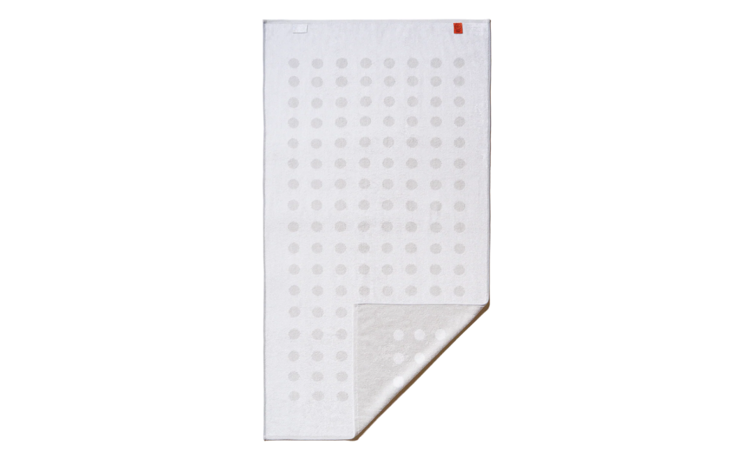 Polka Dot Classic Stretch Towel
