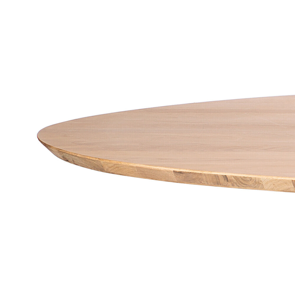 Mikado Oak oval coffee table