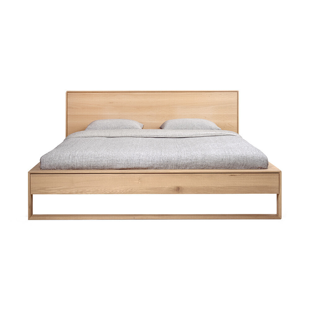 Nordic II Oak Bed
