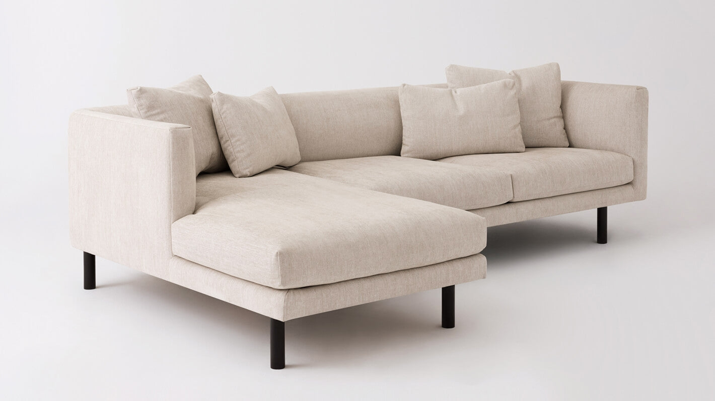 Replay 2-piece sectional with chaise