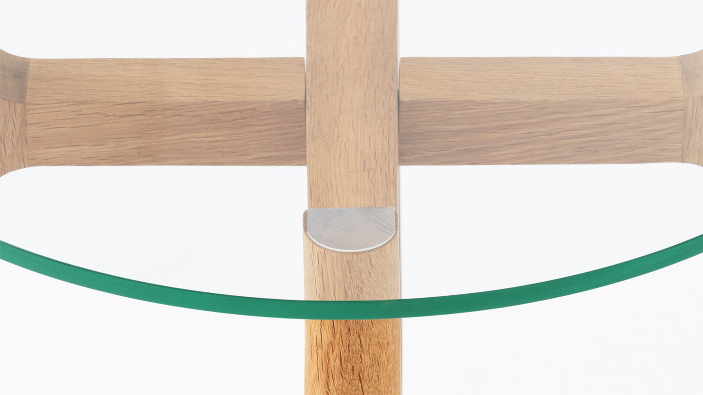 Place Round End Table