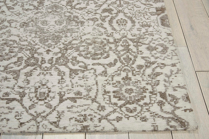 Damask ivory