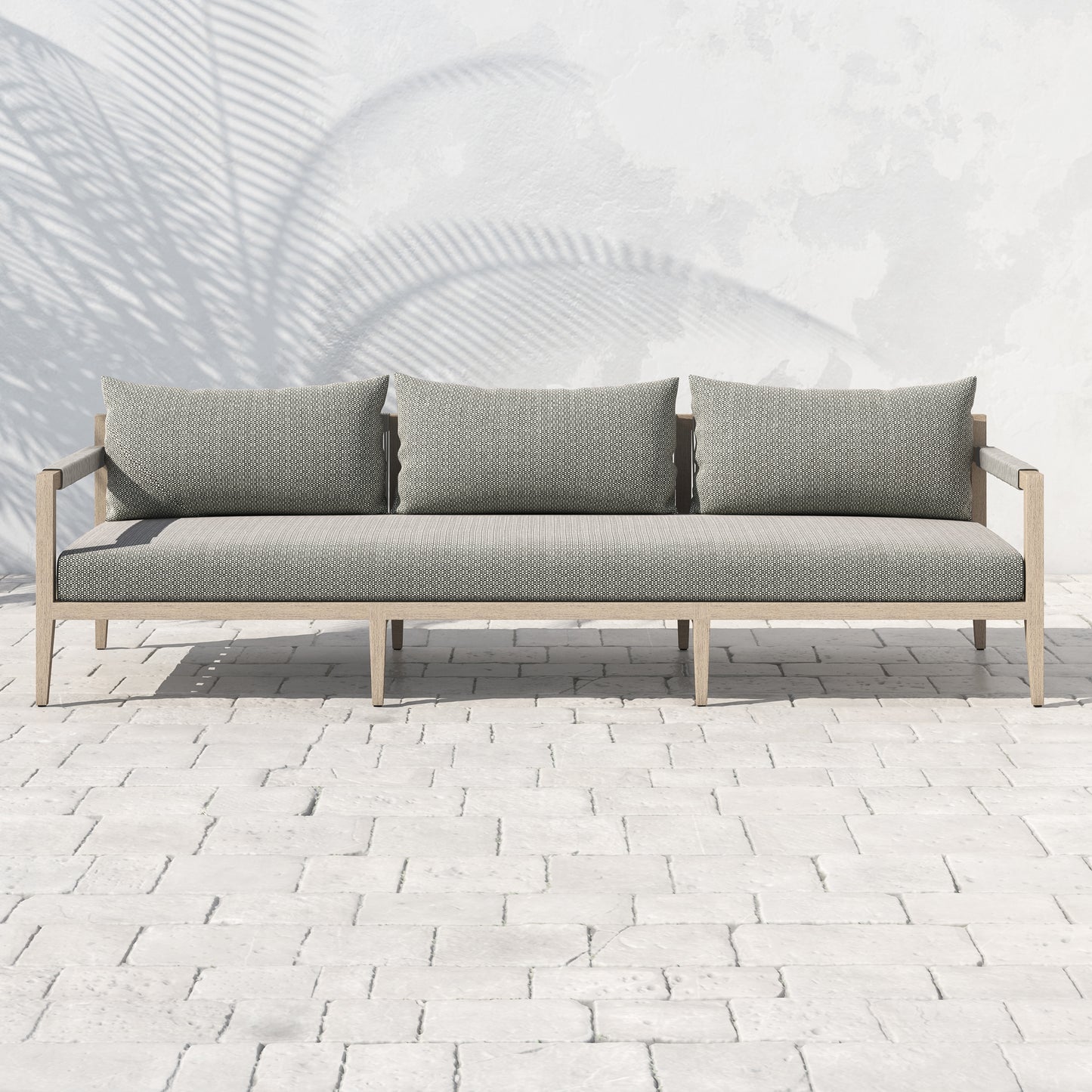 Sherwood outdoor sofa