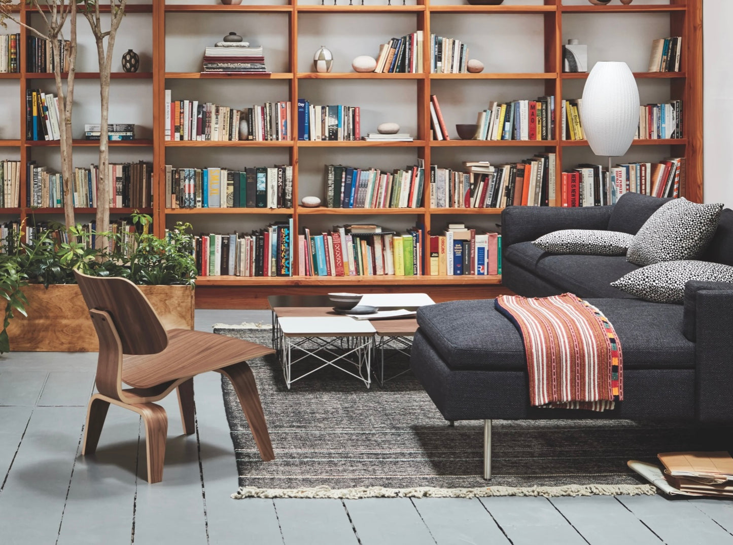 Eames® Molded Plywood Lounge