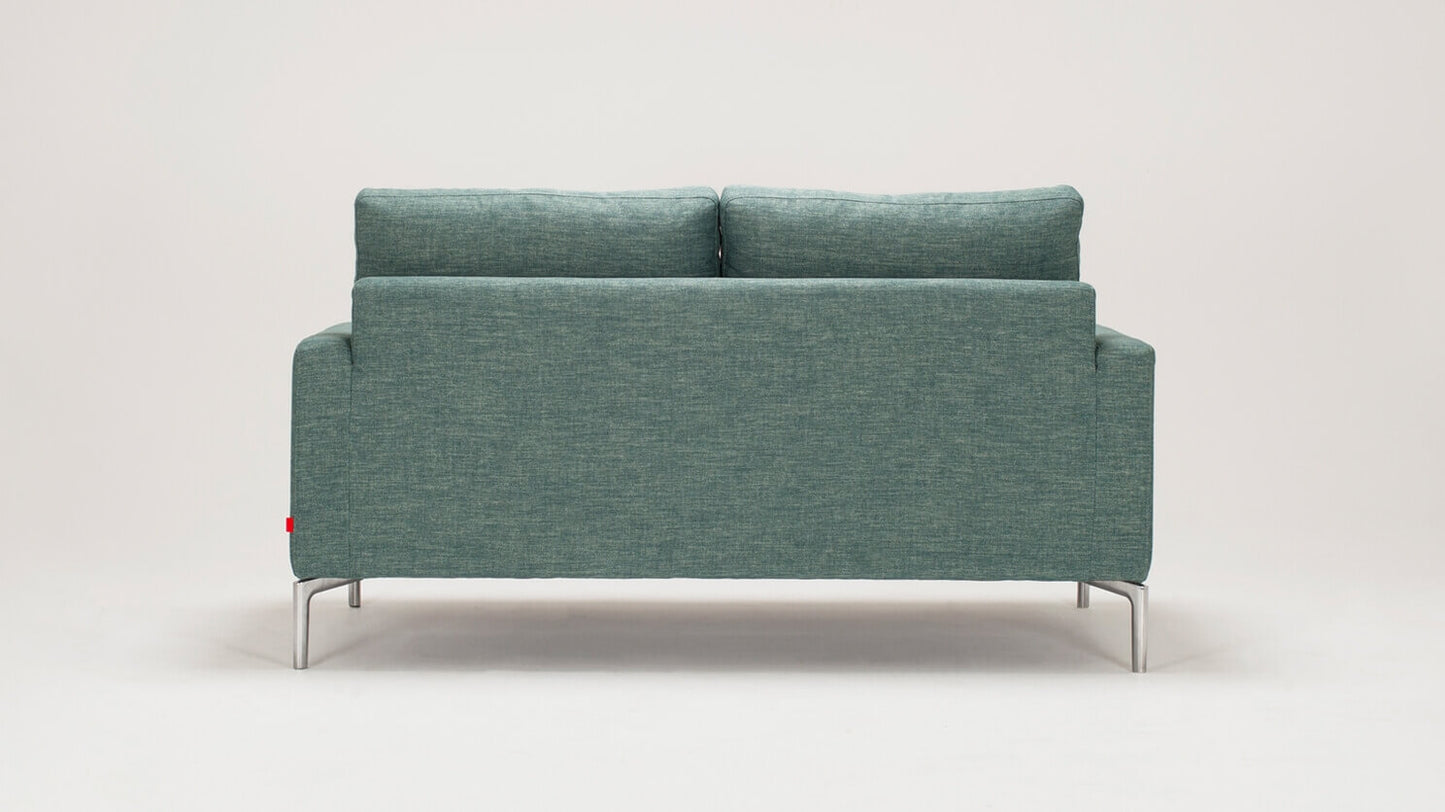 Eve Classic Loveseat