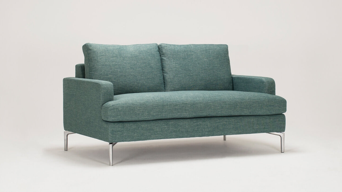 Eve Classic Loveseat