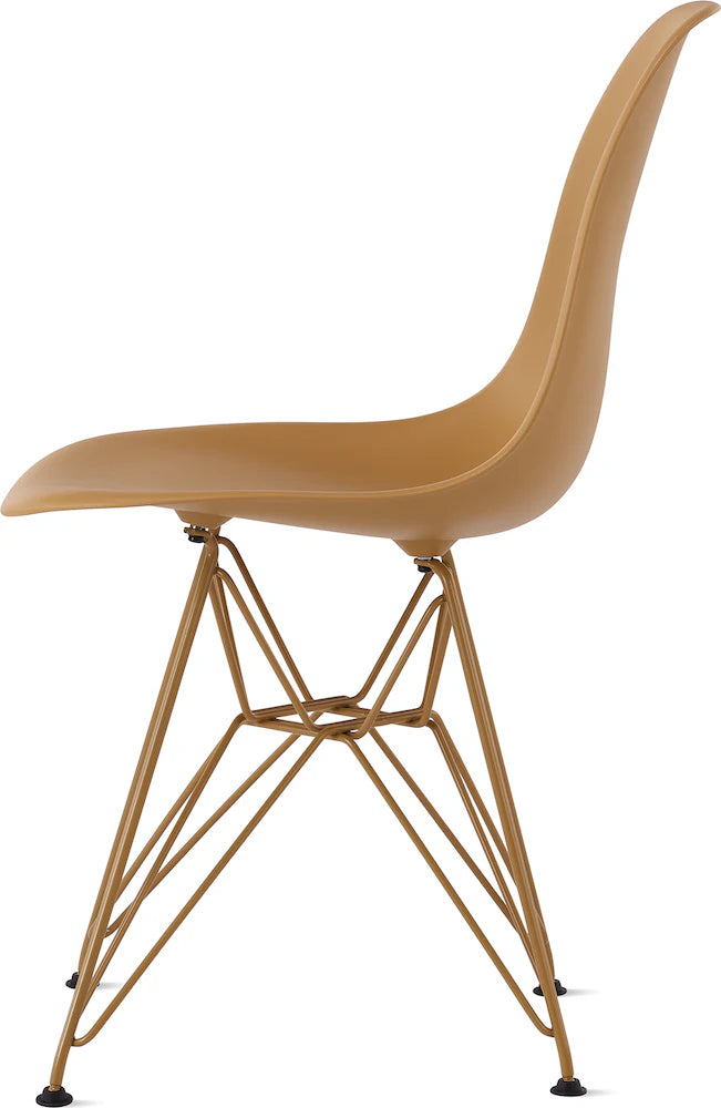 Herman Miller x HAY Eames Molded Plastic Side Chair in Toffee