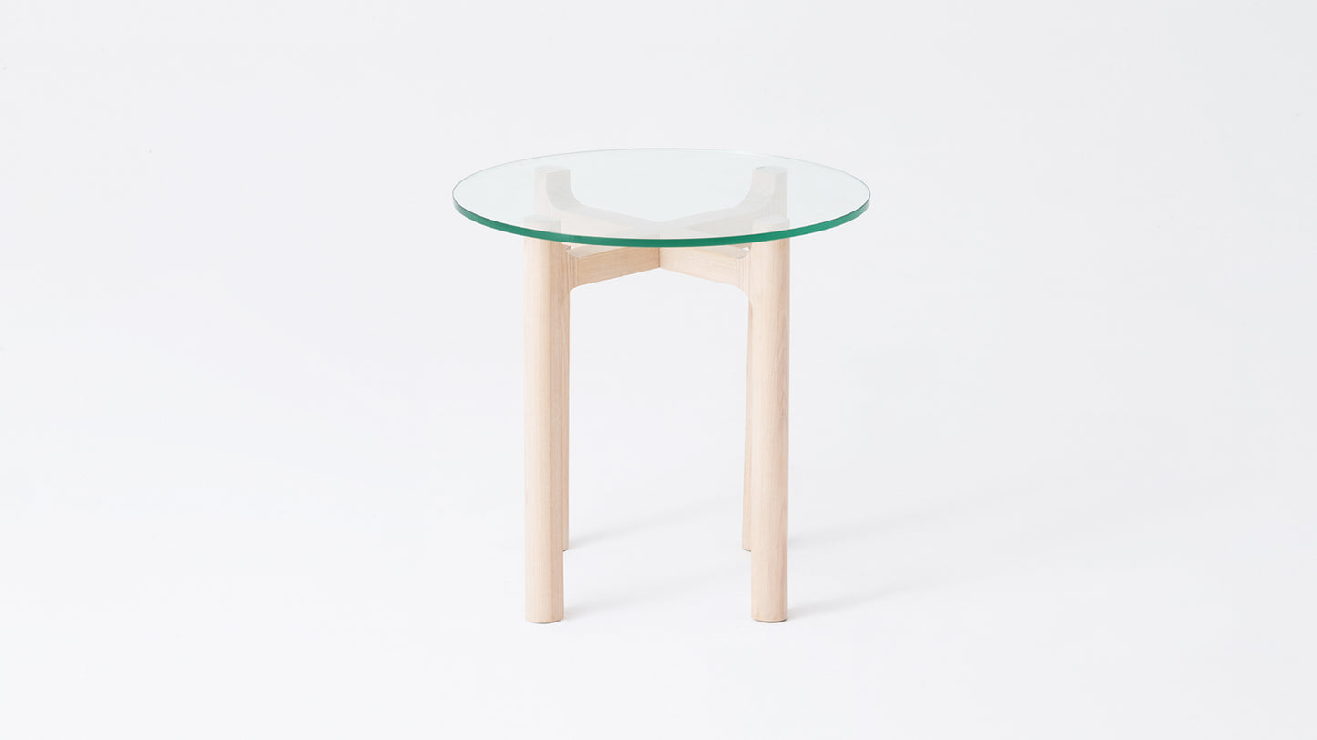 Place Round End Table