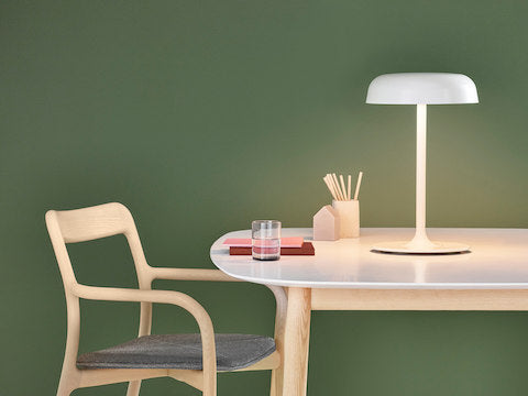 Ode® desk lamp