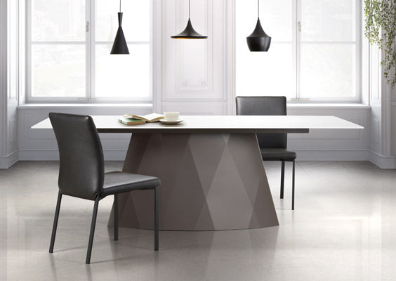 Diamond Table