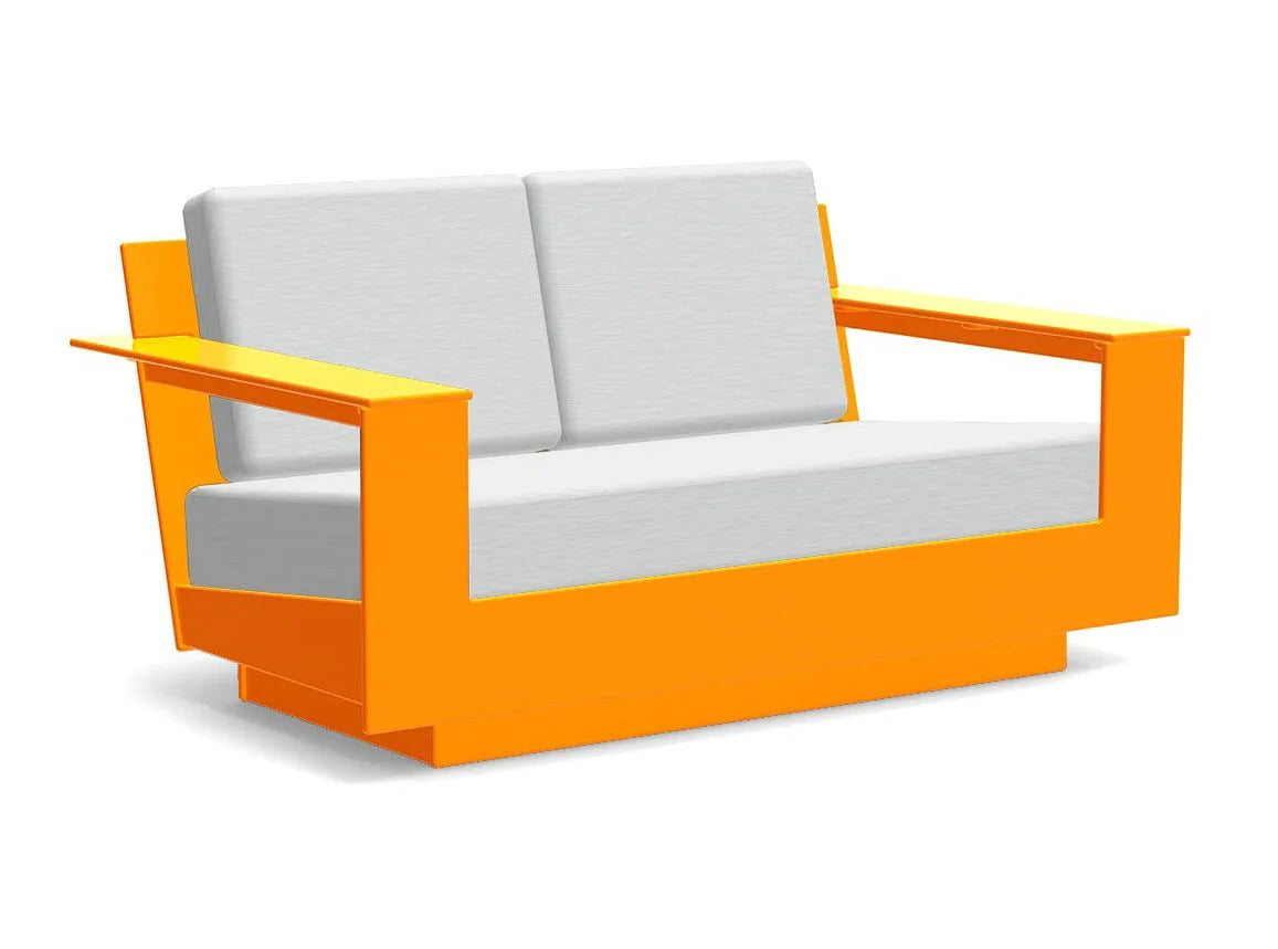 Nisswa Loveseat