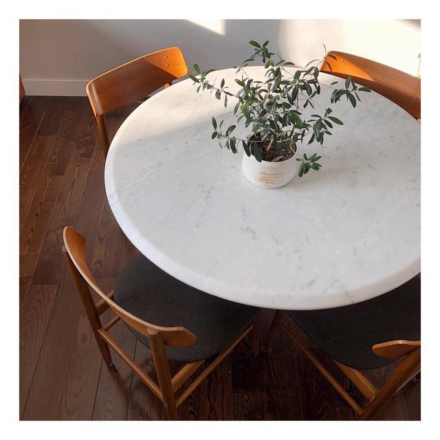 Mesa Round Dinette Table