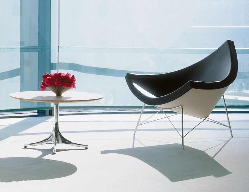 Nelson™ Pedestal Table