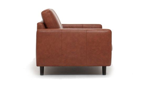 Oskar Loveseat Leather