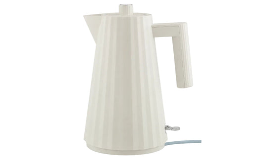 Plissé Electric Kettle
