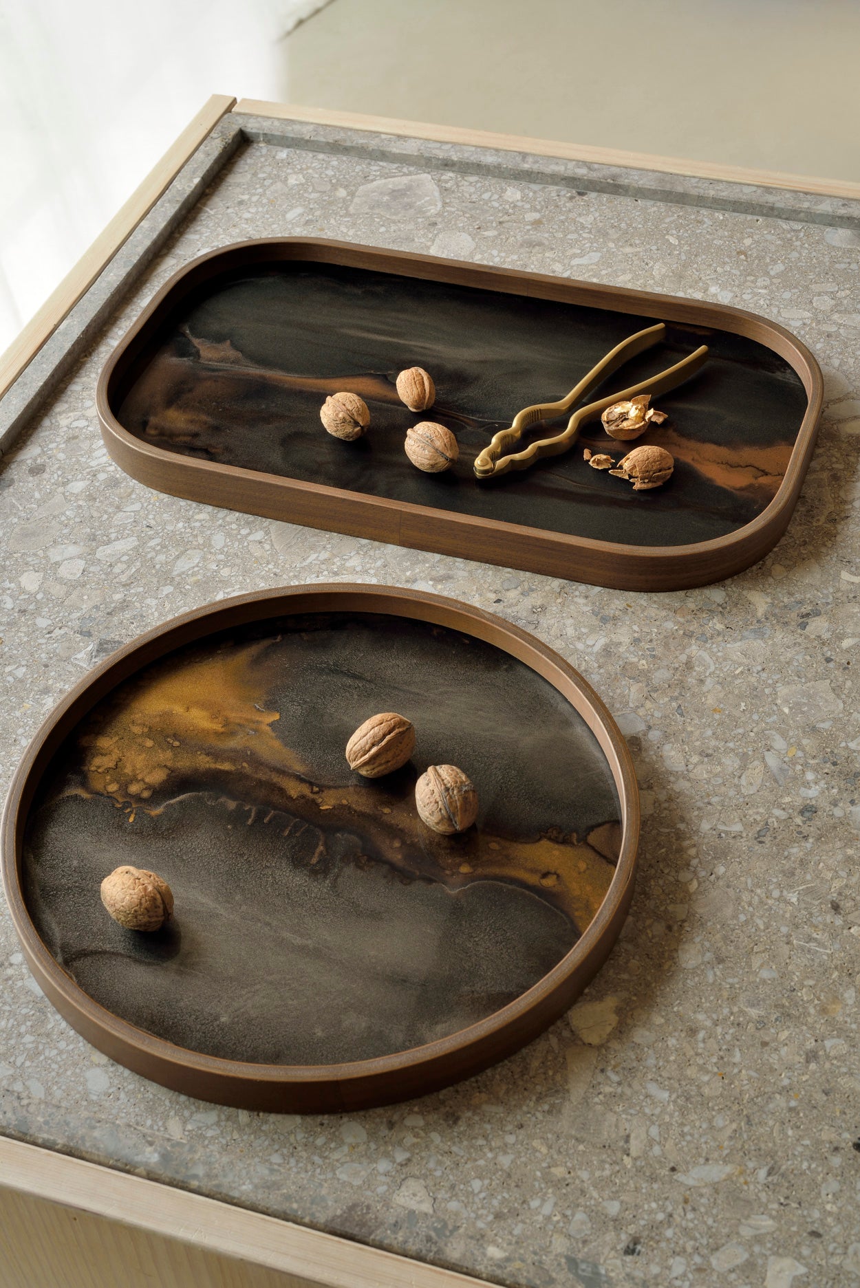 Organic valet tray