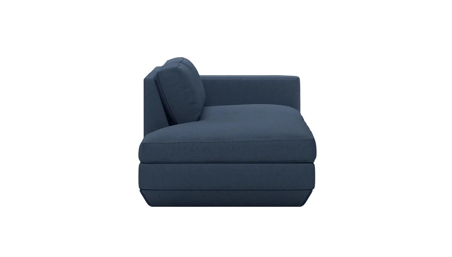 Podium Modular 2-PC Lounge