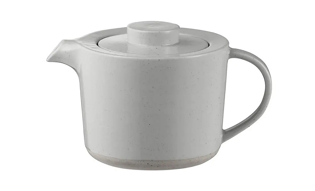 Sablo Teapot with Filter