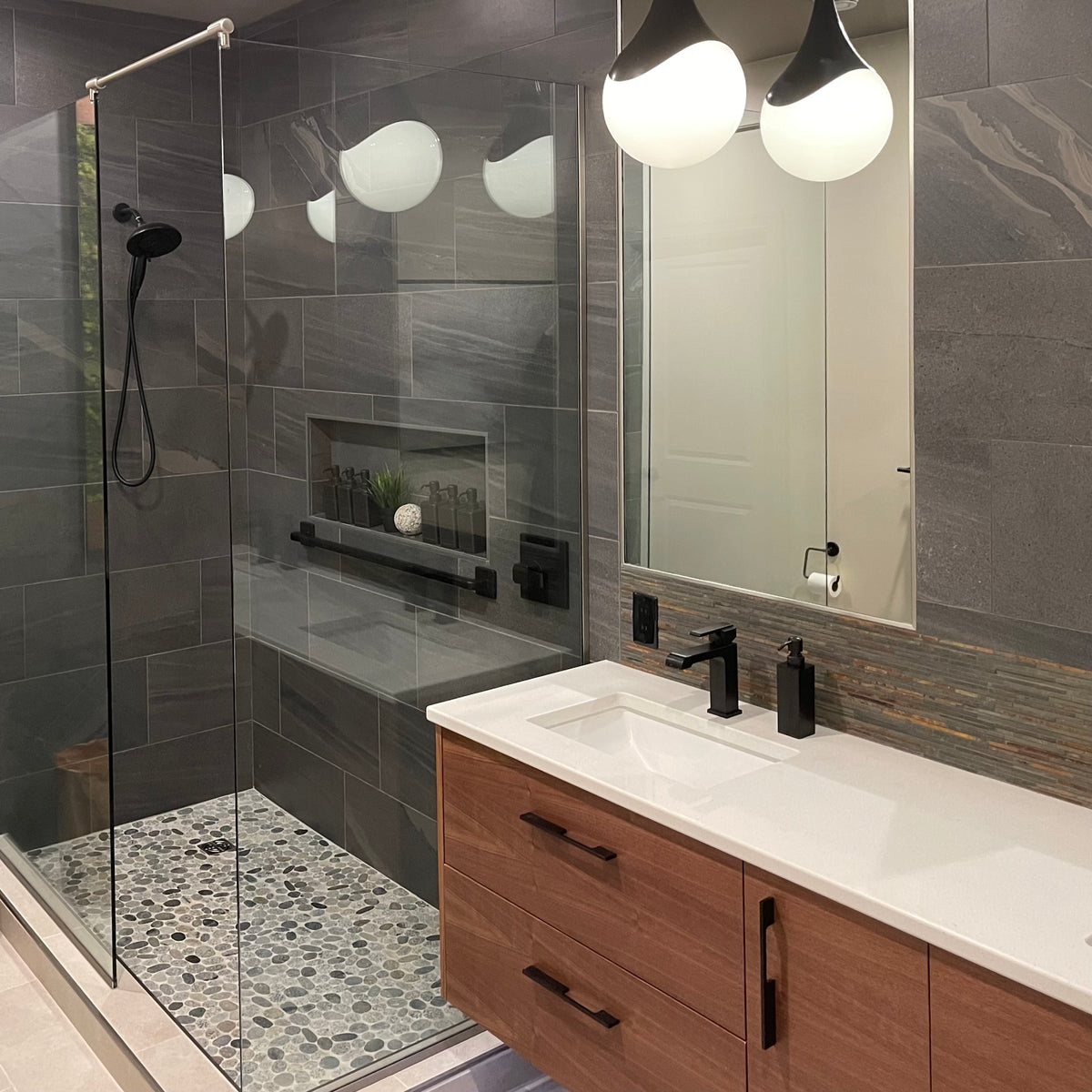 Modern Organic Ensuite