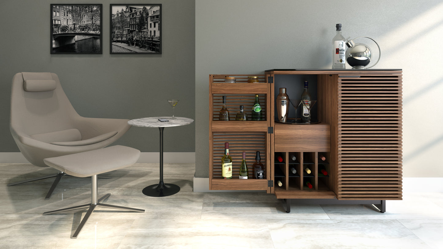 Corridor bar 5620