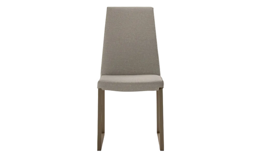 Curvo Dining Chair