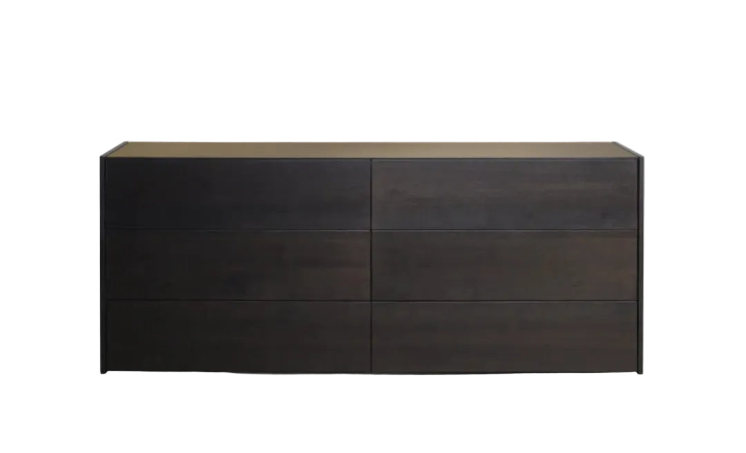 Illusion Dresser