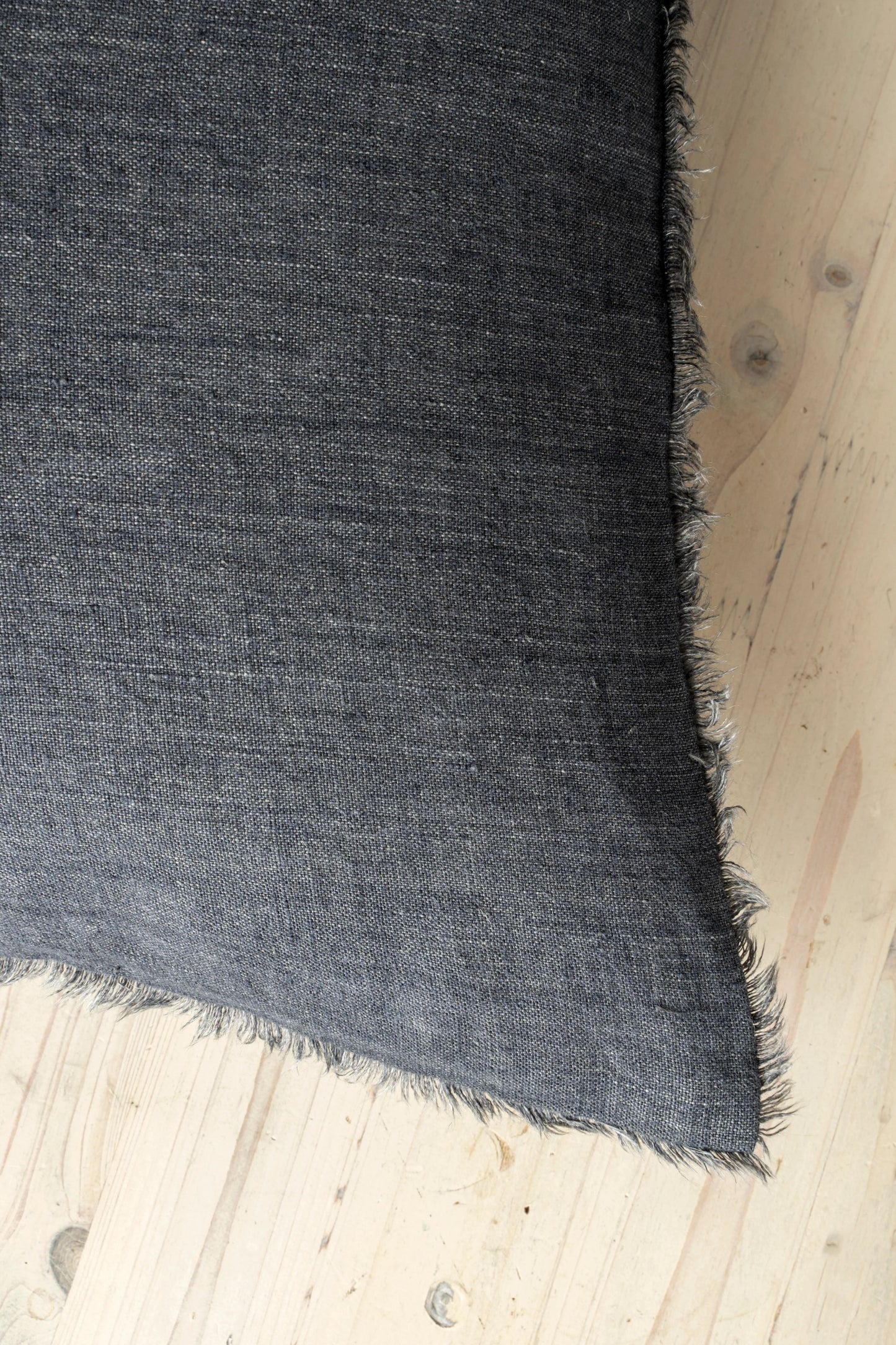 Lina Linen Charcoal