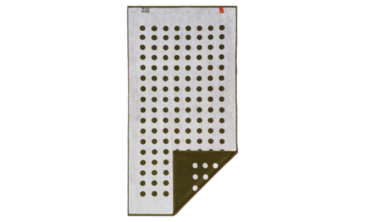 Polka Dot Classic Stretch Towel