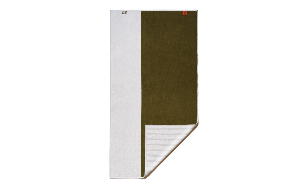 Two Tone Classic Stretch Towel
