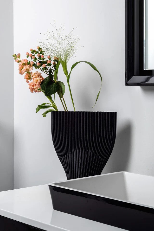 Fluke Vase