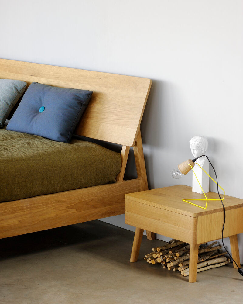 Air Oak Bedside Table