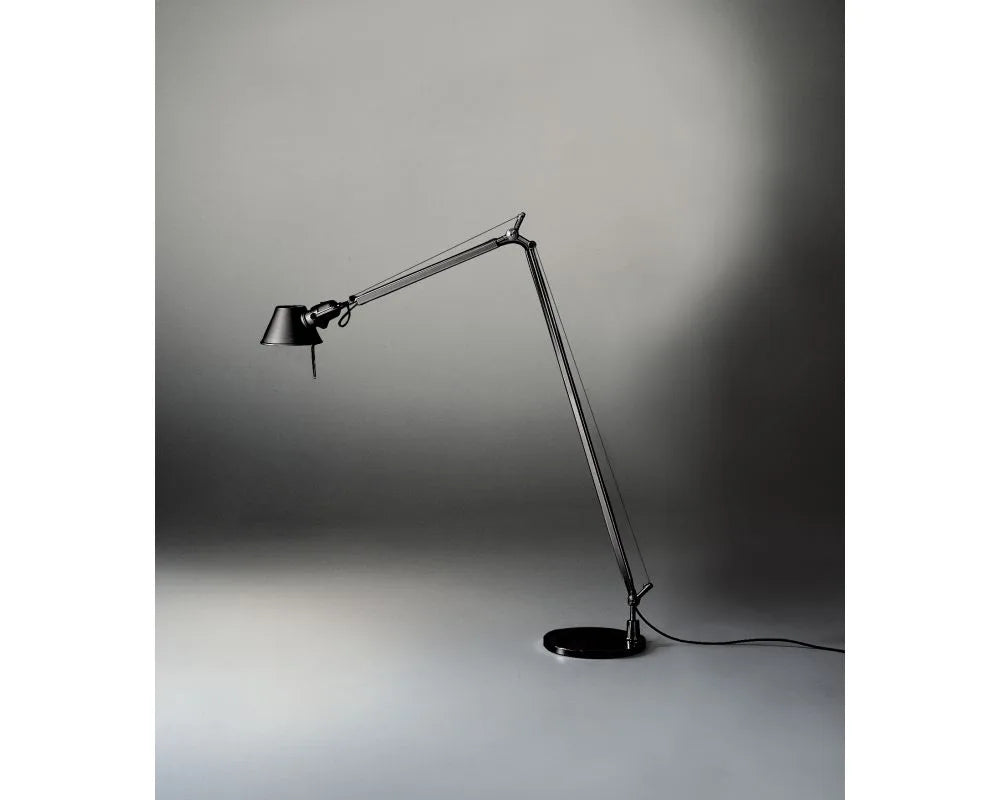 Tolomeo Reading Floor